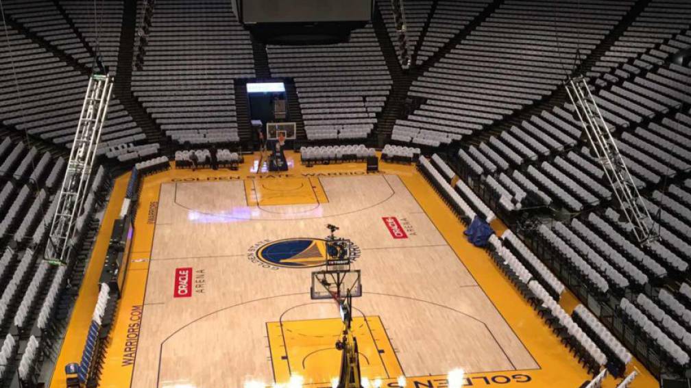 耀納舞臺燈架助力NBA金州勇士賽季開賽頒獎典禮?