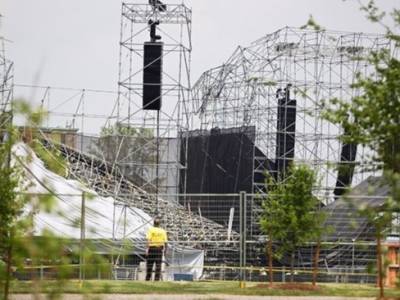 如何保證舞臺桁架搭建比較安全？
